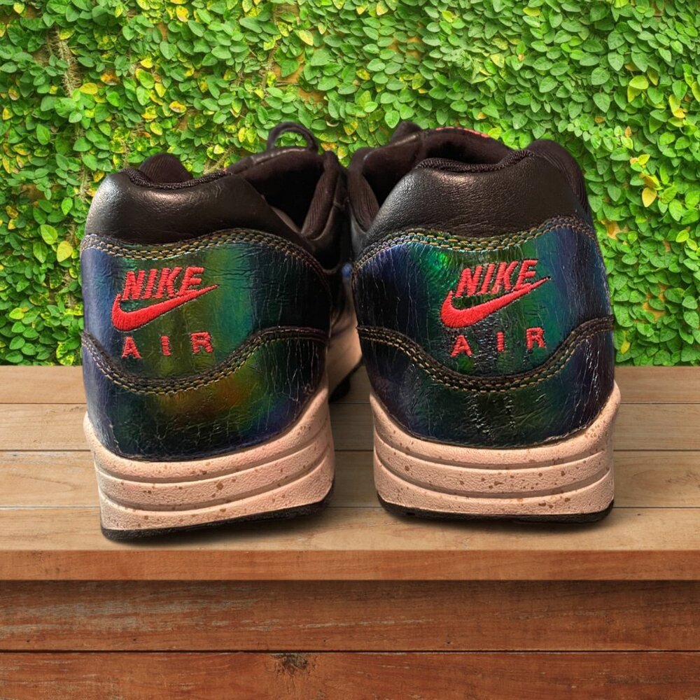 Nike Air Max 1 Bronze Trophy Limited Edition Sneakers View 6